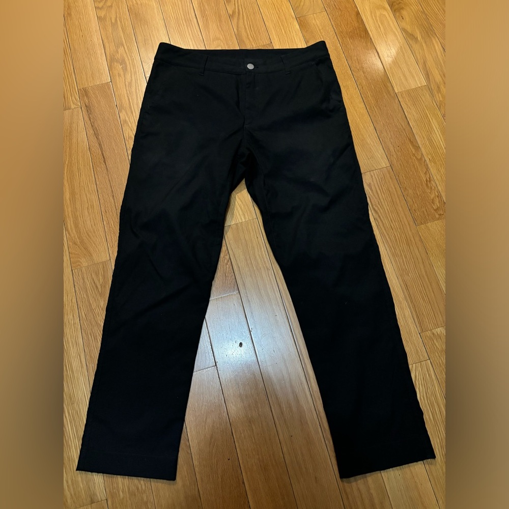 Outlier Futureslimworks, Black, 32 x 28. Business casual office pants, durable